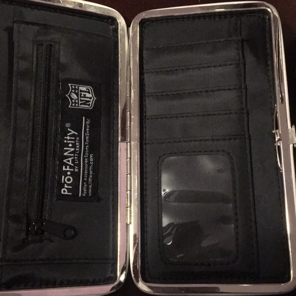 Seahawks wallet - Picture 5 of 6